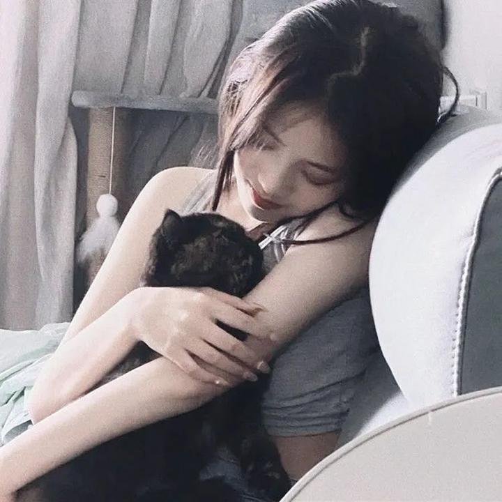 锁清秋