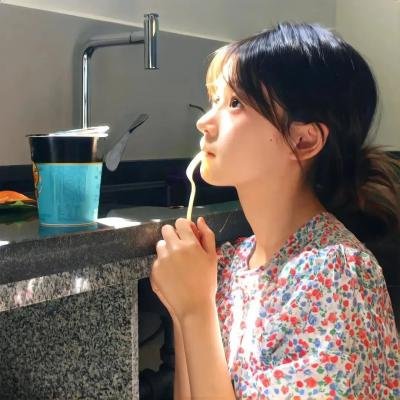 小生怕羞